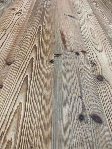 Abete Brucuato da sole